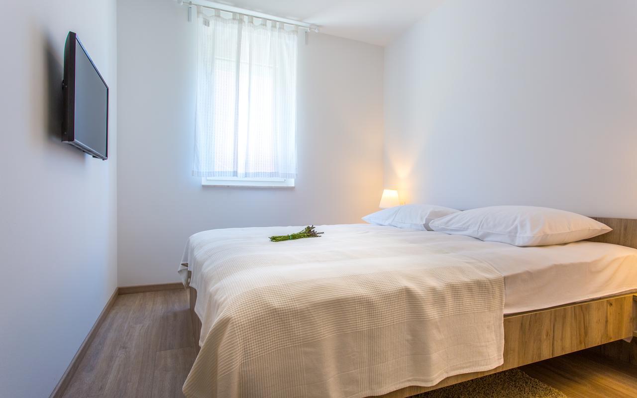 Apartments Viktorija 2 Baška Dış mekan fotoğraf